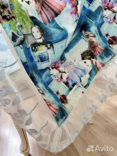 Скатерть нарядная жаккард кружево голубая сюрр