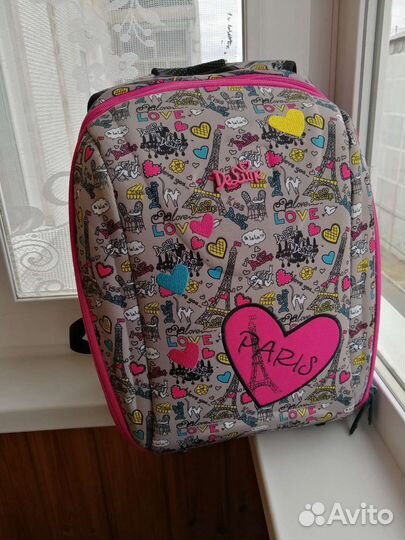 Школьный рюкзак