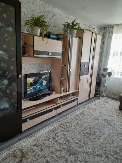 2-к. квартира, 47 м², 1/2 эт.