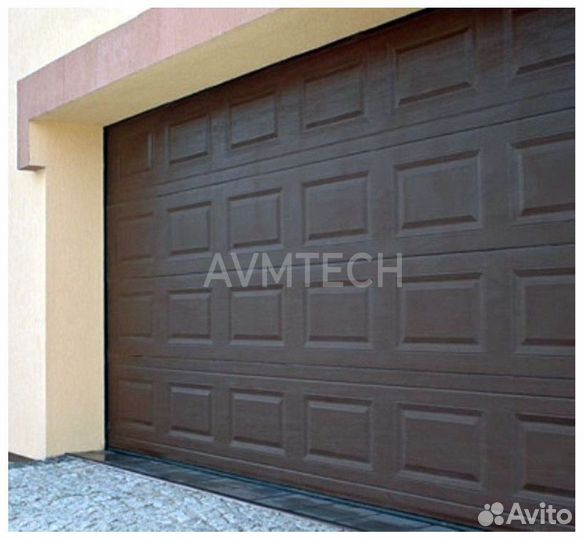 Секционные ворота