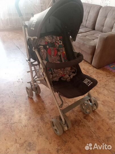 Прогулочная коляска