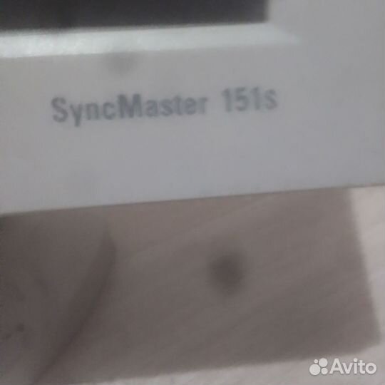 Монитор Samsung