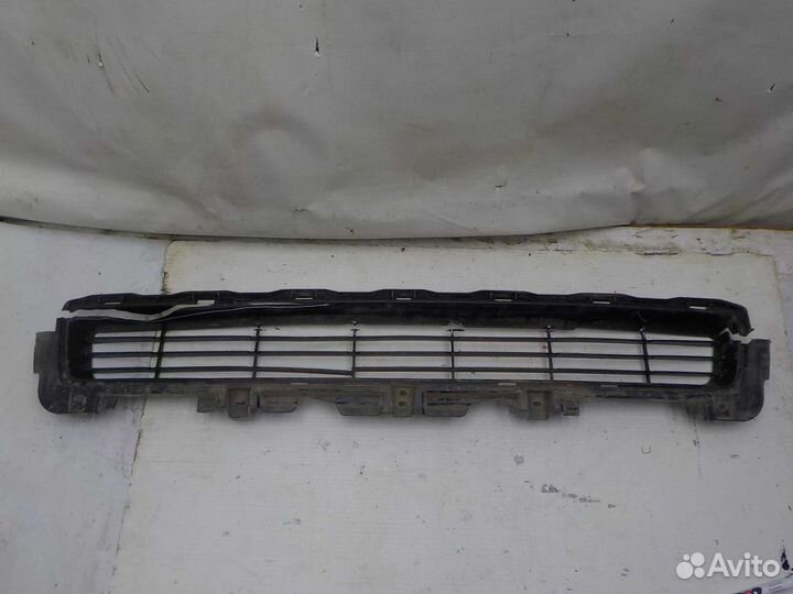 Решетка бампера toyota land cruiser 150 передняя