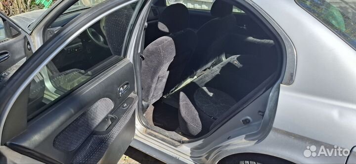 Автомобили на запчасти