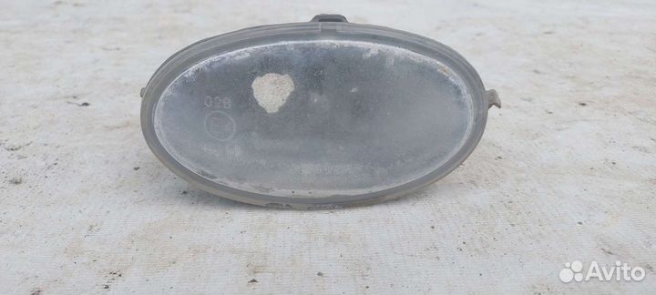 Противотуманная фара правая Хонда Аккорд