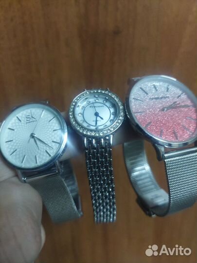 Часы наручные женские