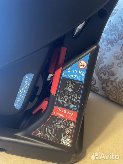 Детское автокресло от 0+ chicco cosmos