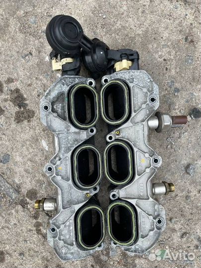 Впускной коллектор Audi A8 D4/4H 2013