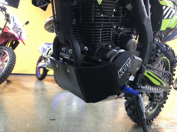 Защита картера и прогрессии Regulmoto ZR 250 (ZS17