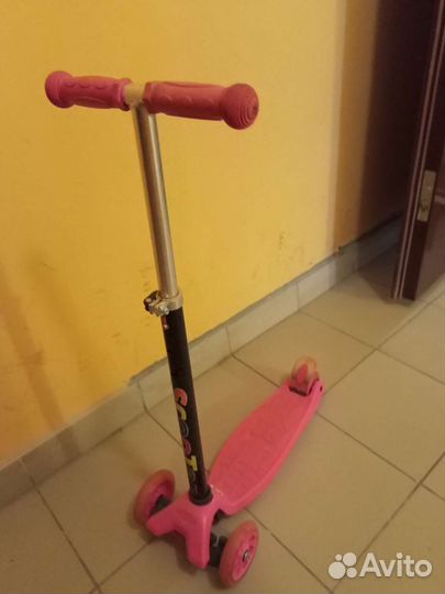 Самокат детский 3х колесный