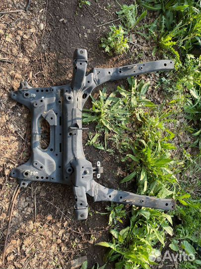 Подрамник передний Honda CR-V 5 2017-2023