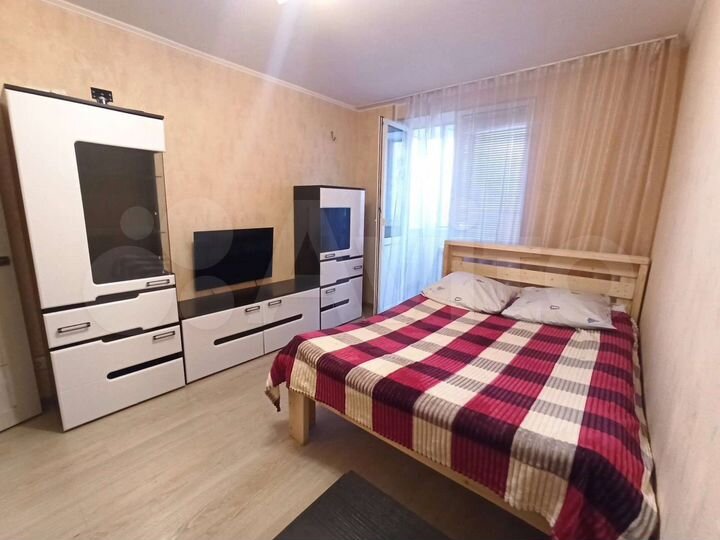 1-к. квартира, 38 м², 18/25 эт.
