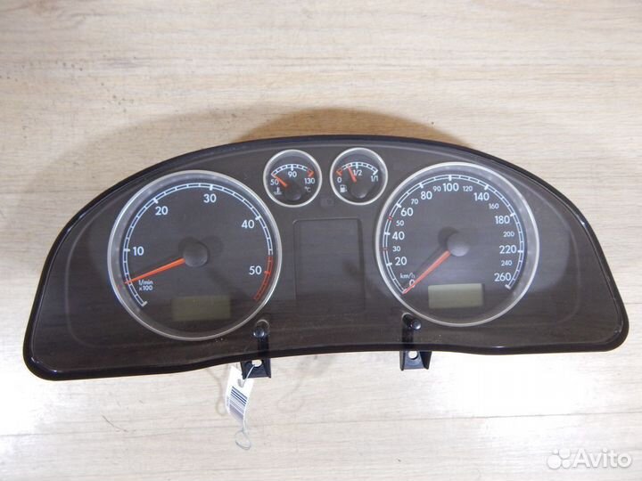 Щиток приборов Vw Passat Gp