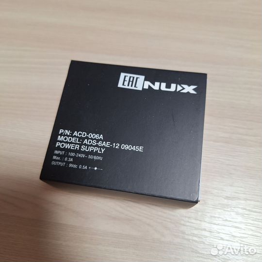 Блок питания для педалей эффектов NUX ACD-006A