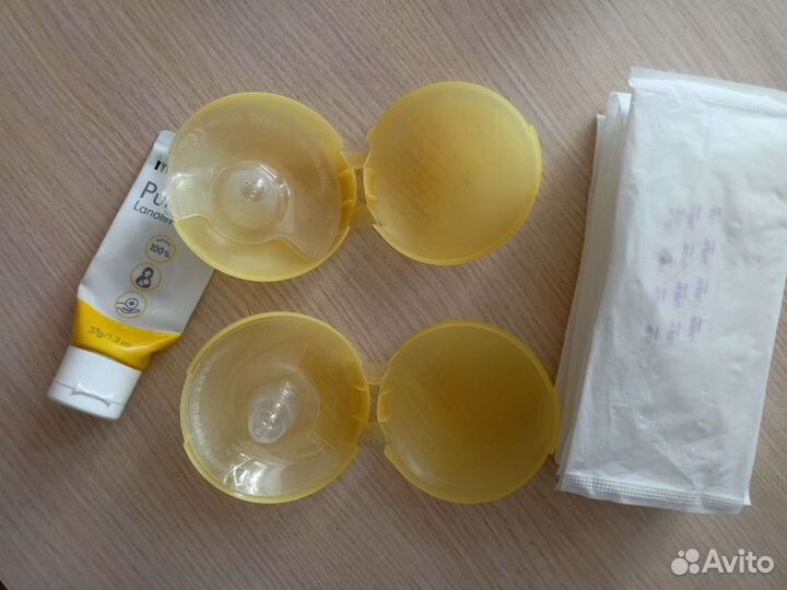 Накладки на грудь medela