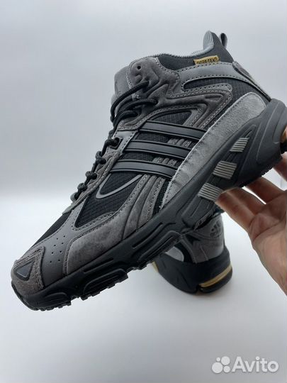 Кроссовки adidas response gore tex 45