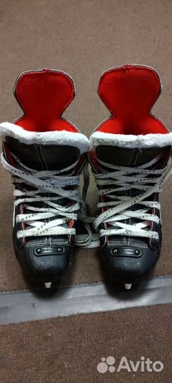 Детские хоккейные коньки bauer vapor x300 EUR29.5