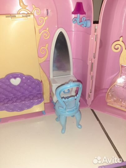 Кукольный домик с мебелью новый