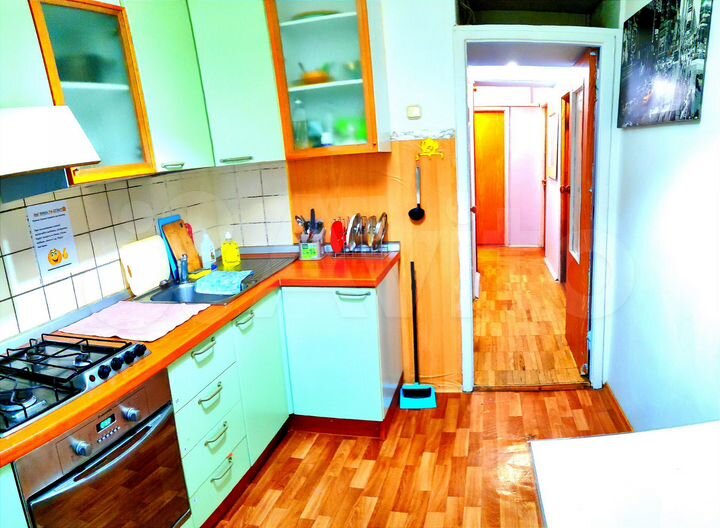 Комната 24 м² в 3-к., 5/10 эт.