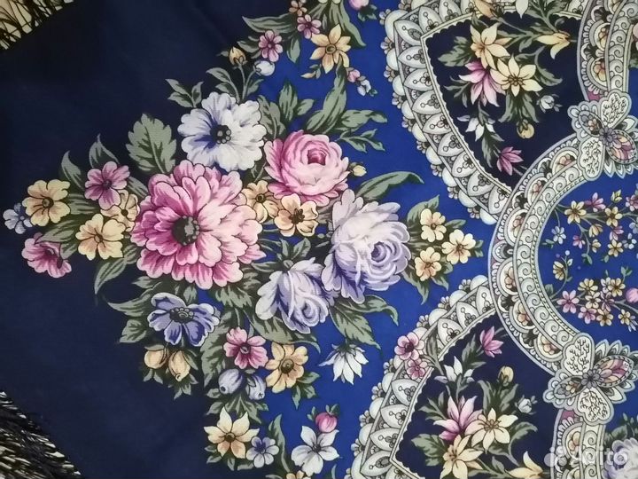 Павловопосадские платки шёлковые крепдешин