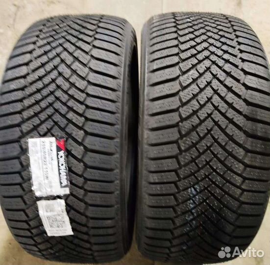 Yokohama BluEarth Winter V906 285/40 R22 и 325/35 R22 114W