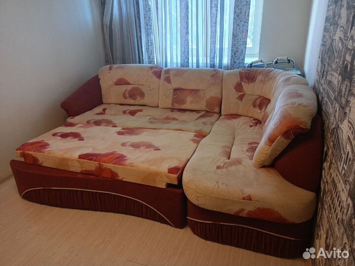 Диван угловой раскидной со складским местом