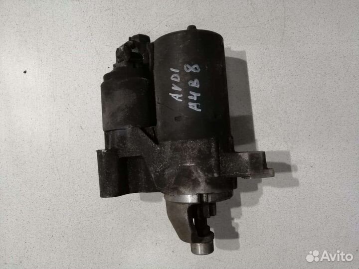 Стартер Audi A4 B8 vag