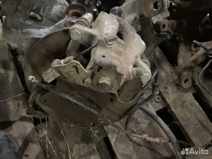 Задний суппорт Тойота Корола 120