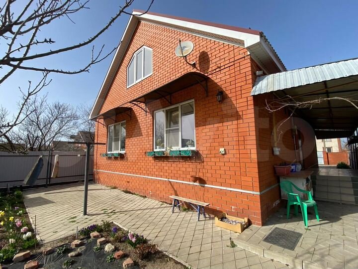 Дом 138 м² на участке 5 сот.