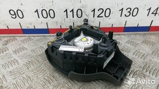 Подушка безопасности водителя nissan note E11 (LDN
