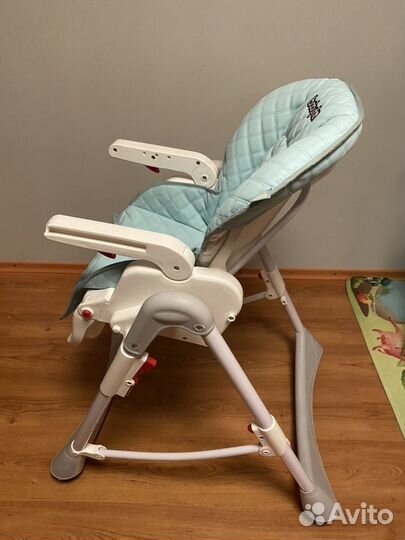 Стул для кормления HB