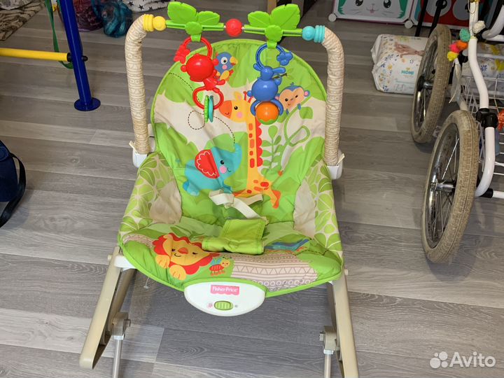 Шезлонг детский