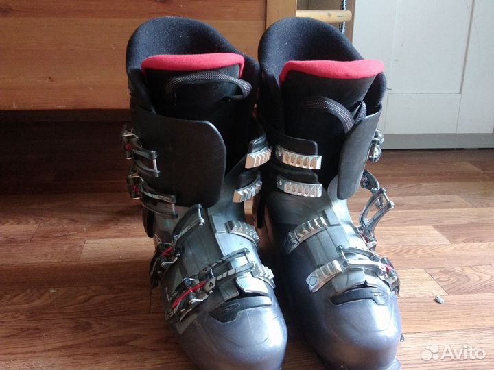 Горнолыжные ботинки dalbello