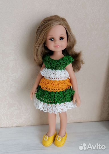 Платье крючком для куклы Паола Рейна