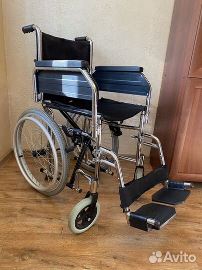 Инвалидная кресло-коляска Ortonica Olvia 30