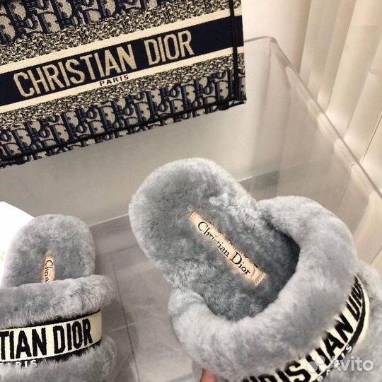 Шлепанцы Hermes