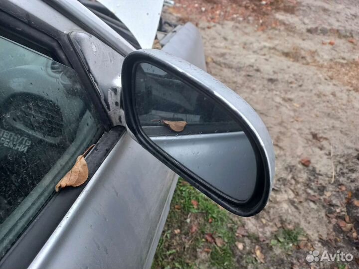 Зеркало правое Акцент 1