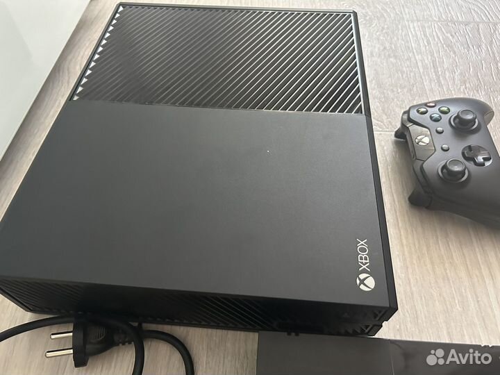 Xbox One 500Gb+MK X,Minecraft,игры для кинекта