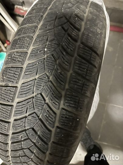 Goodyear UltraGrip Ice 235/65 R18