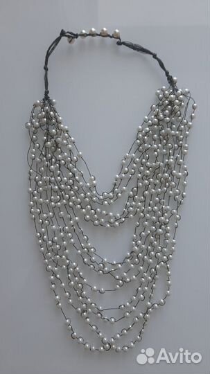 Украшение из жемчуга