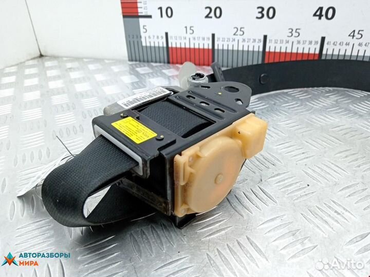 Ремень безопасности Toyota Avensis 2 (T250) рест