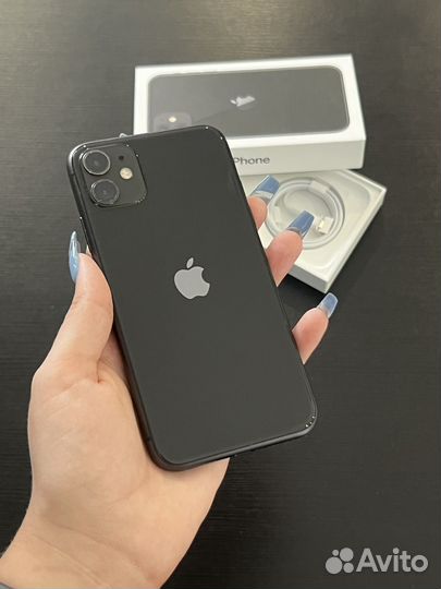iPhone 11, 64 ГБ