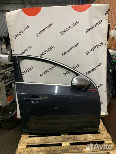 Дверь передняя правая Volvo v60 s60 2010-2017