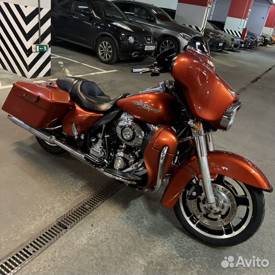 HD Street Glide (Sedona Orange)