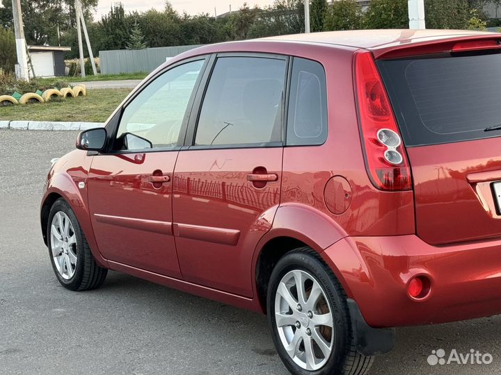 Ford Fiesta 1.6 МТ, 2007, 251 000 км