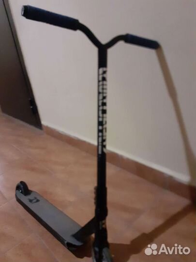 Трюковой самокат