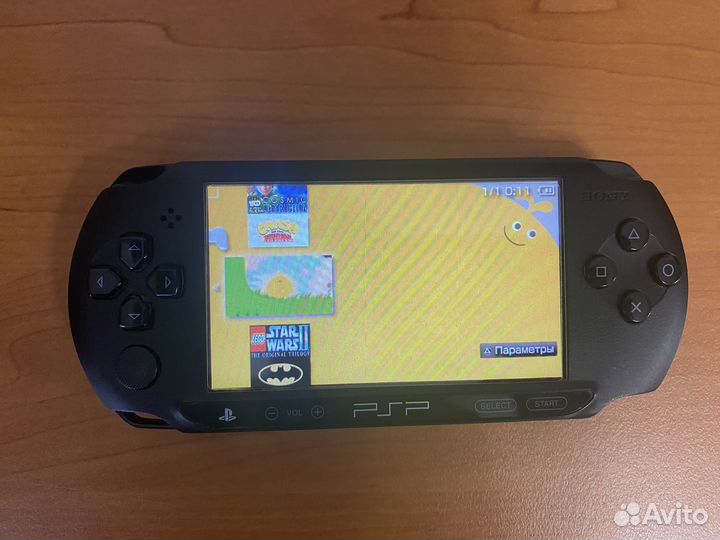 Sony PSP e1008 прошитая + 13 игр