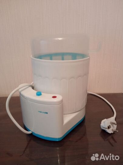 Стерилизатор для бутылочек Maman