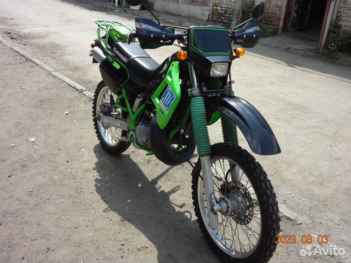 Kawasaki KDX200