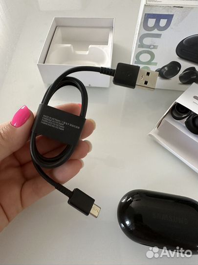 Беспроводные наушники samsung buds +
